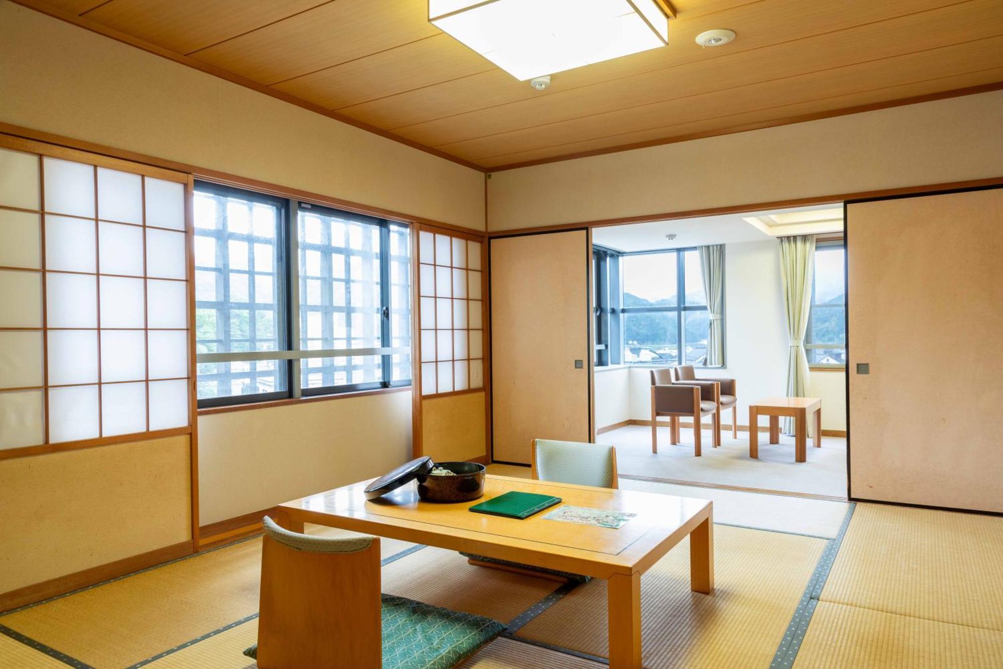 Hotel Suizansou à Toyooka  Extérieur photo